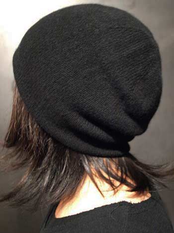devoaのニット帽です。 デヴォア DEVOA Knit Cap Merino Wool / Cotton / Cashmere