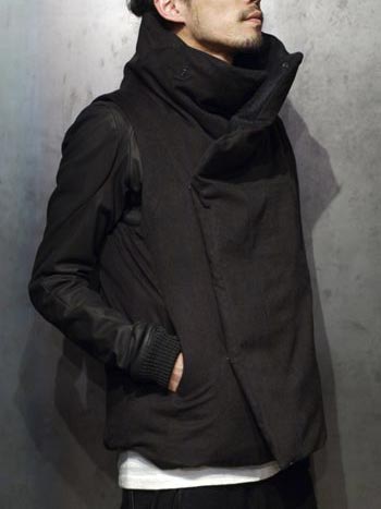 JULIUS コットンアンゴラビーバーカウルネックダウンベスト | ☆VEKTOR  
