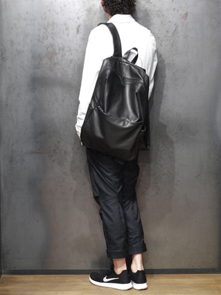 パトリックステファン　リュック　バックパック　レザー　ブラック PATRICK STEPHAN/パトリックステファン バッグパック Leather
