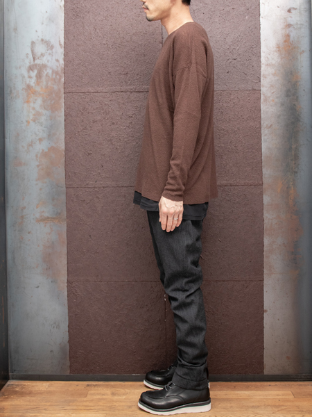 devoa シュリンクウールストライプ スリムパンツ | www.modernroofing.net