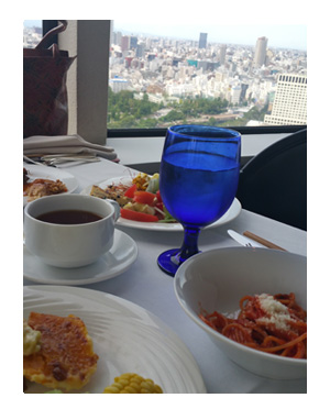 ニュー オータニ ビュッフェ スーパーメロン カレー