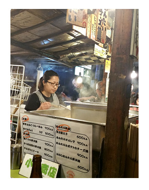博多 福岡 はかた 中州 屋台 ラーメン 長浜 犬 イカ