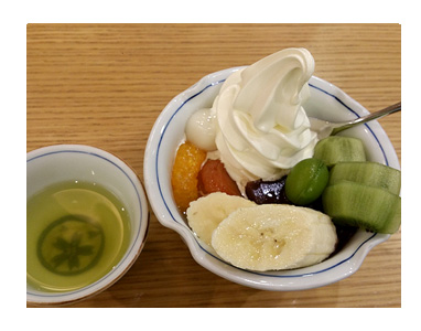熊本 クマモン 市電 酒 馬刺 黒亭 天外天 阿蘇 博物 噴火 赤牛 バーガー