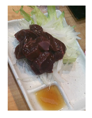 熊本 クマモン 市電 酒 馬刺 黒亭 天外天 阿蘇 博物 噴火 けんぞう 馬刺 レバ 刺身 馬肉 馬