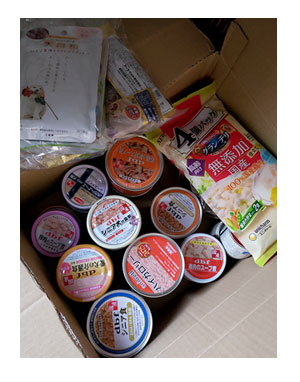 犬 食欲 食いつき 缶 シニア 美味 食べる 効果 パラディア 癌 ガン 分子標的薬 抗がん剤 治療 腹 肺 老犬 老人 高齢 心臓 保護犬 チワワ 手術 元保護犬 イラスト 絵 まんが 漫画 マンガ