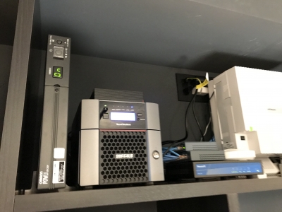 OMRON(オムロン) UPS POWLI BX35Fを設置しました。 | ネオくん日誌 OMRON(オムロン) UPS POWLI BX35Fを設置しました。 | ネオくん日誌