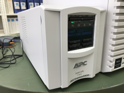 NEC(エヌイーシー)サーバー Express5800/T110kを設置しました