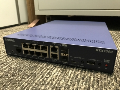 YAMAHA(ヤマハ) 10ギガアクセスVPNルーター RTX1300を設置しま YAMAHA(ヤマハ) 10ギガアクセスVPNルーター RTX1300を設置しま