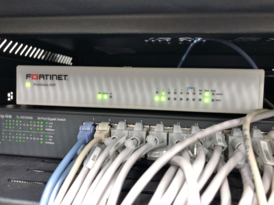 ルーター・ネットワーク機器 FORTINET fortigat60F Amazon.com: FortiGate-60F Firewall Appliance - 10 Gigabit Ethernet