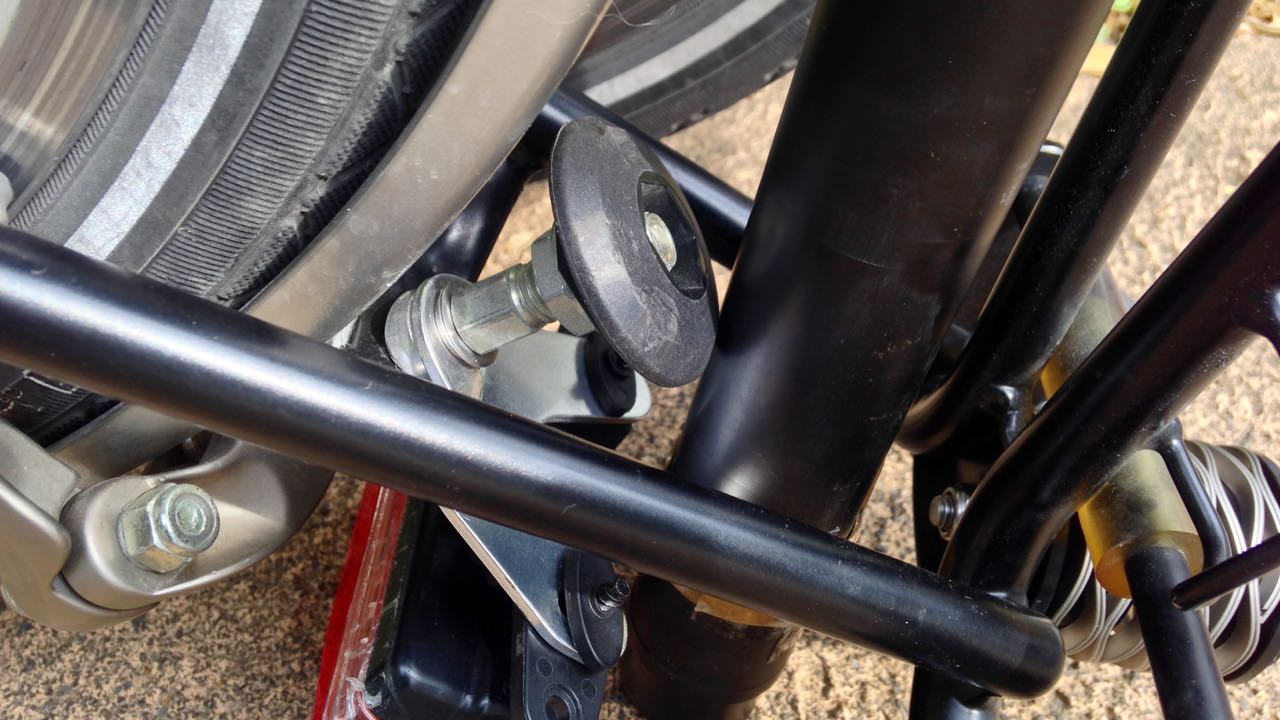 Off yer bikeを装着したらブロンプトンのストップディスクを調節 Off yer bikeを装着したらブロンプトンのストップディスクを調節