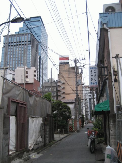 私的日本百景〜西新宿、「壷屋」跡地〜