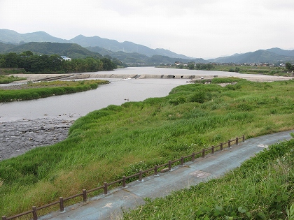 大石堰