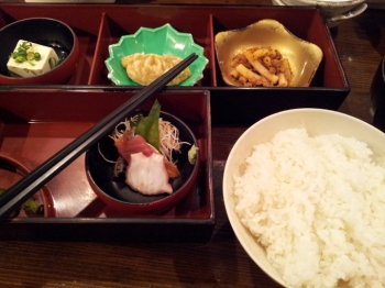 メンチカツ定食_トリント2