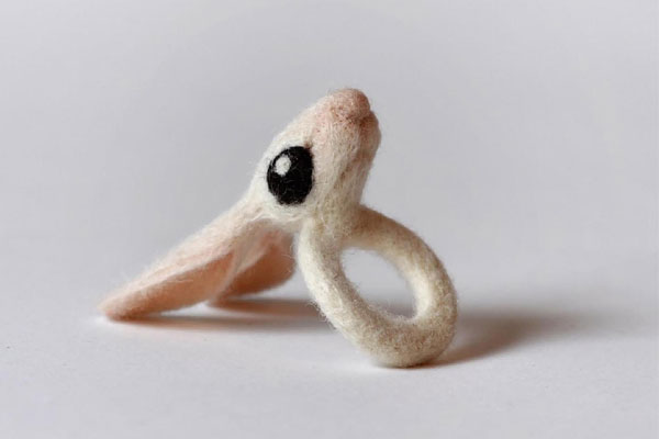 ウールのアクセサリー