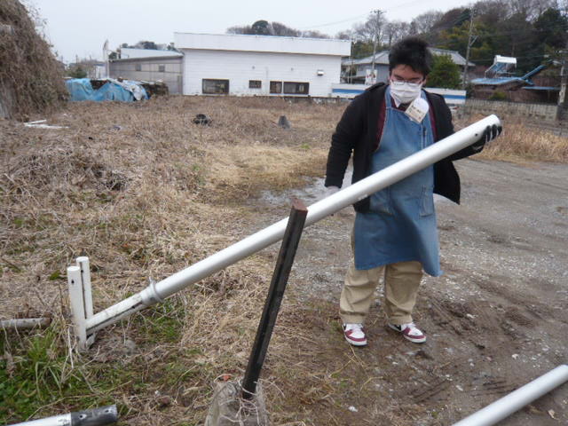 ポール建て