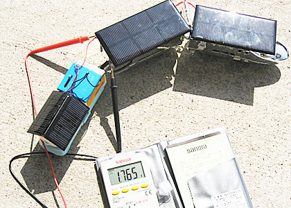パネルを追加して電圧を測