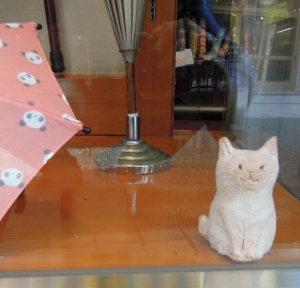 吉村洋傘店 土猫