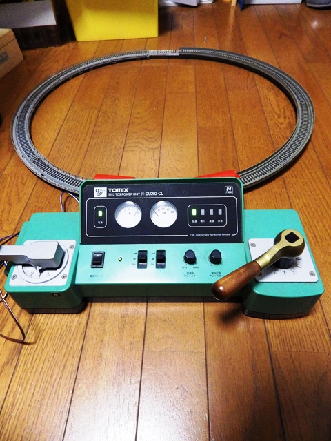 TCSパワーユニットN-DU202-CLで遊んでいます。 | 湘南急行鉄道物語
