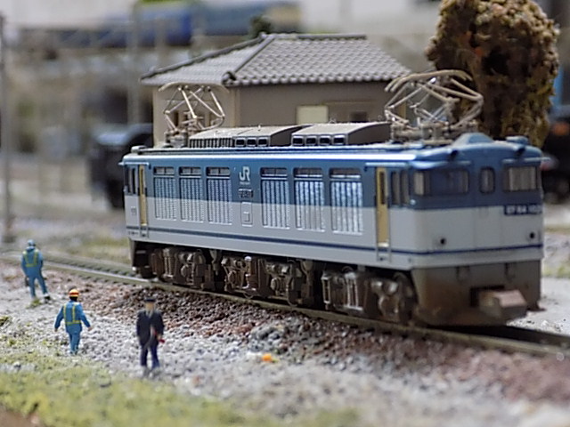 KATO Nゲージ EF64 0 JR貨物色 3043 鉄道模型 電気機関車 が停車場に | 湘南急行鉄道物語