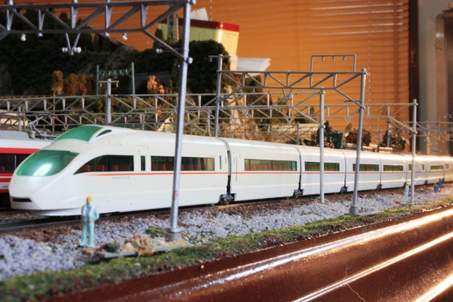 トミックス小田急ロマンスカー2台50000形VSEと7000形 ロマンスカーLSE