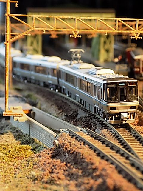 カトー(KATO)|223系2000番台 1次車 新快速 4両セット|HARDOFF