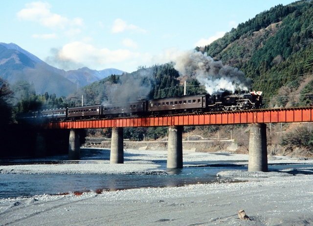 ヌーンストアKATO Nゲージ 円錐台形橋脚かさ上げキット 23-068 鉄道模型用品