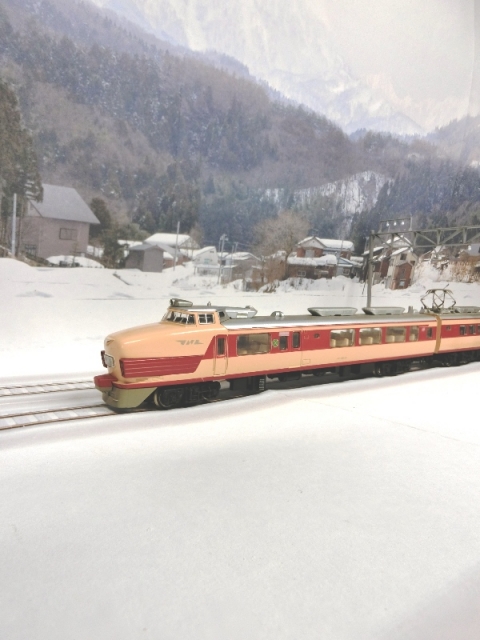 181系 「しおじ・はと」 (基本・7両セット) (鉄道模型) - ホビー