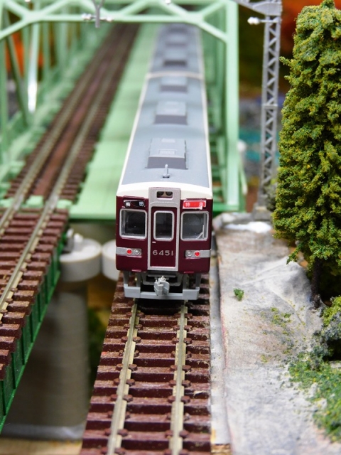 鉄道模型趣味 2025年11月号発売KATO Nゲージ 阪急6300系 がTOMIX