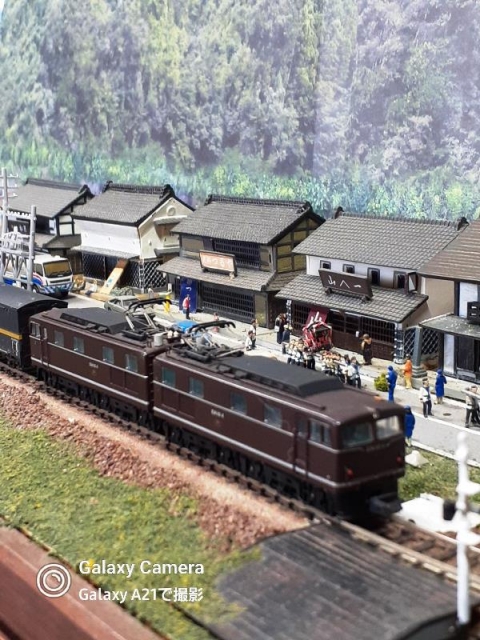 マイクロエース国鉄EH10-15・茶色・高速試験機と貨物列車とTOMIX