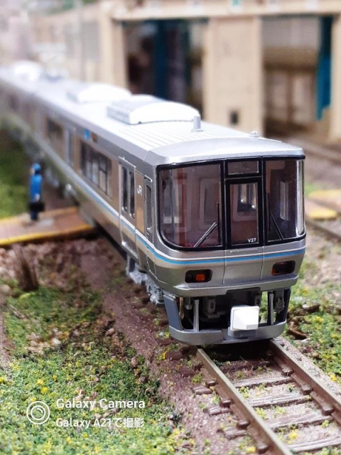KATO 223系 2000番台 「新快速」(旧製品) | 湘南急行鉄道物語