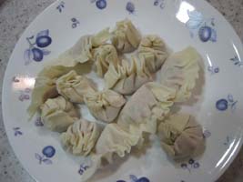 餃子は得意〜