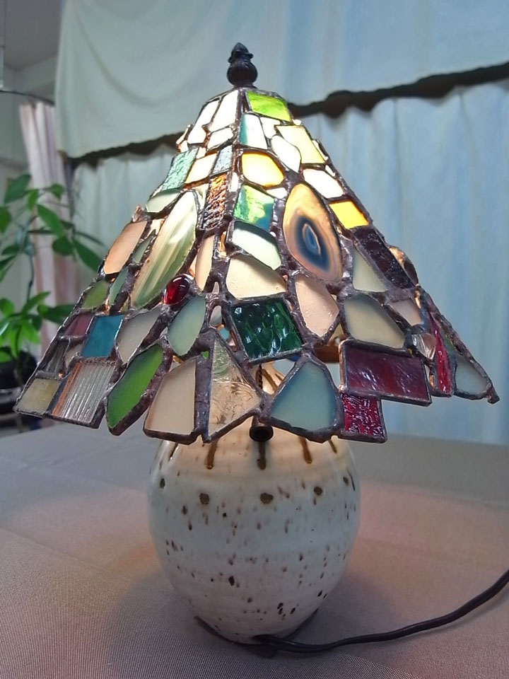 シーグラスのテーブルライトのステンドグラス