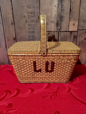 LU缶