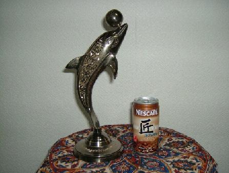 dolphine-2