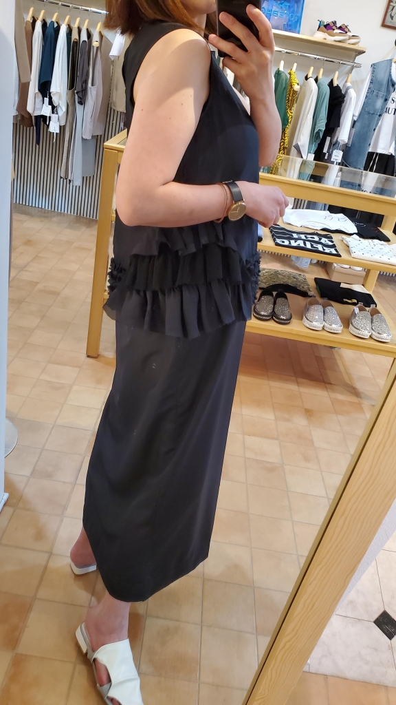 THOMAS MAGPIE〉フリルが素敵なワンピース | s.cute 青森店