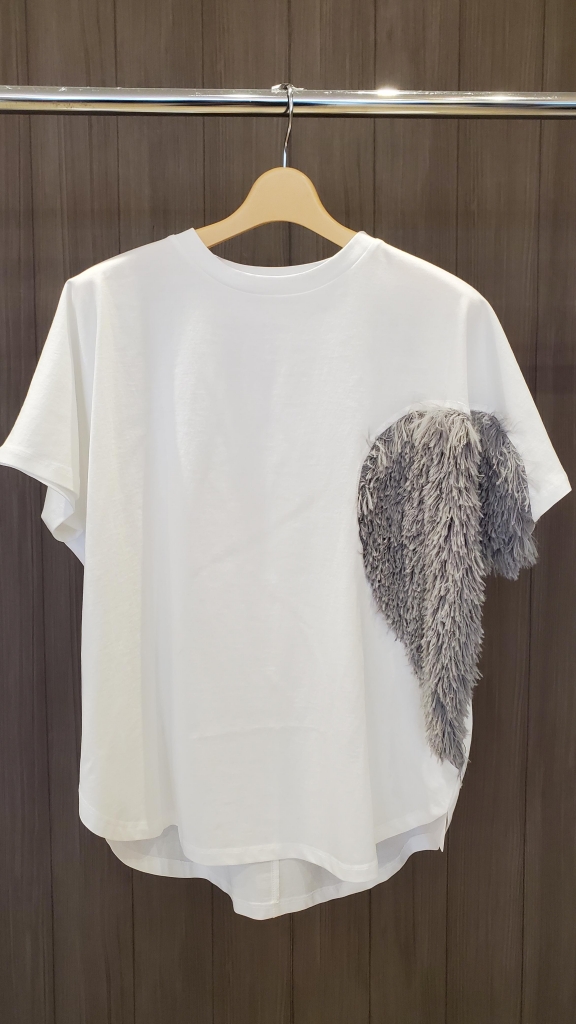 マルゴービンテージ　ハートフリンジTシャツ　グレー マルゴービンテージ ハートフリンジTシャツ グレー - メルカリ