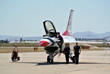 F-16