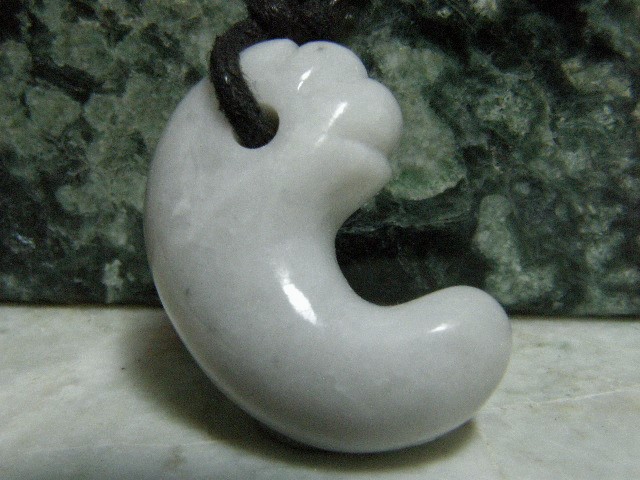 丁字頭勾玉
