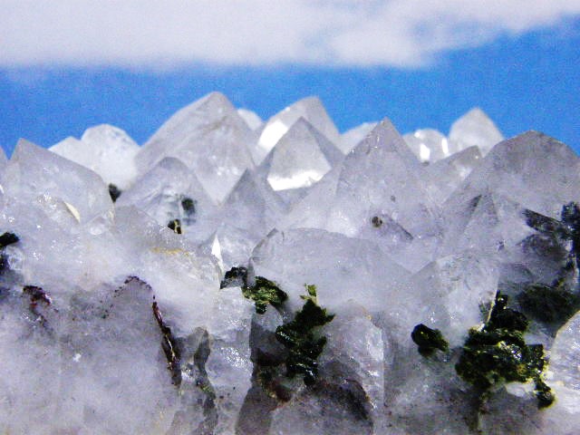 水晶クラスタ