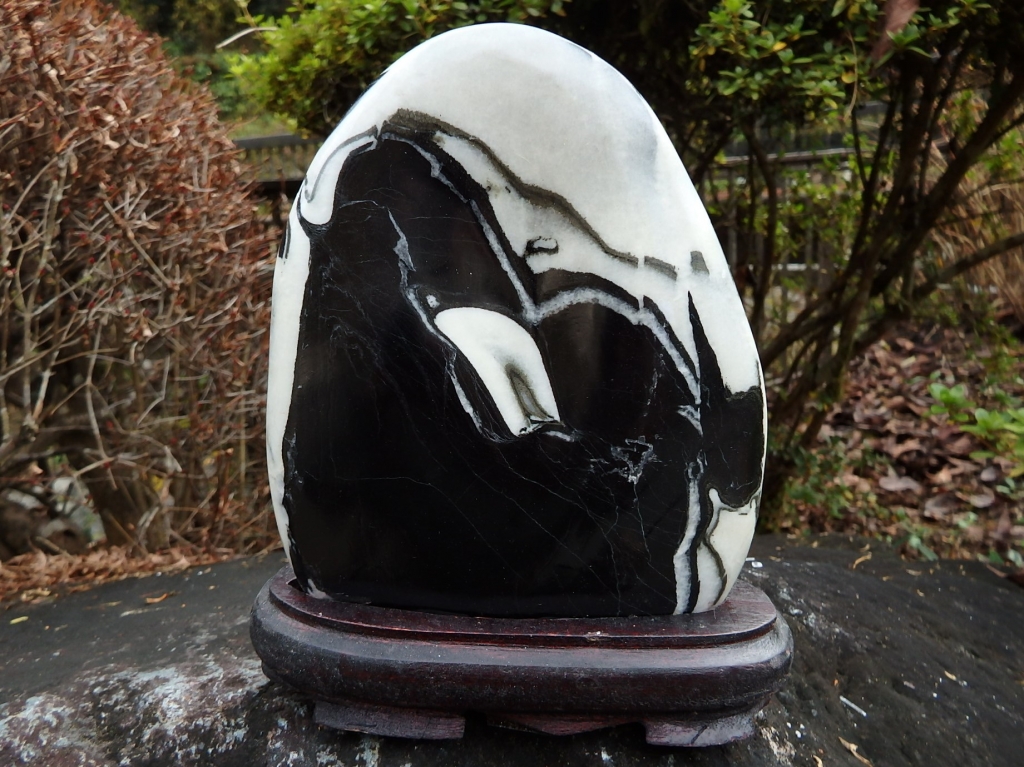 山水画石＞ 石の天然の模様が山水画そっくり 日本翡翠情報センターのブログ