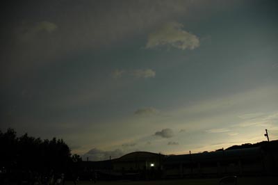 皆既日食中の空