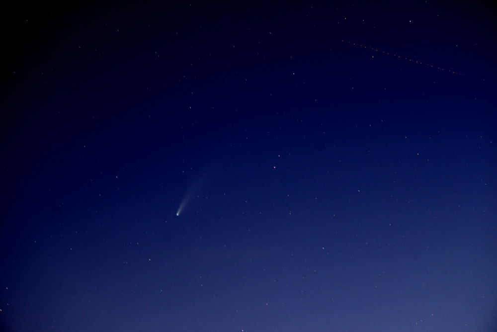 7月20日 鹿児島市街地から見たネオワイズ彗星 | 鹿児島県天文協会