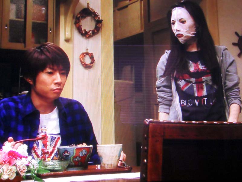 このドラマも終盤・・・のこり僅かな所に、1話に出てきた大政絢のブラックジャックのパンストが出てこないかな・・・