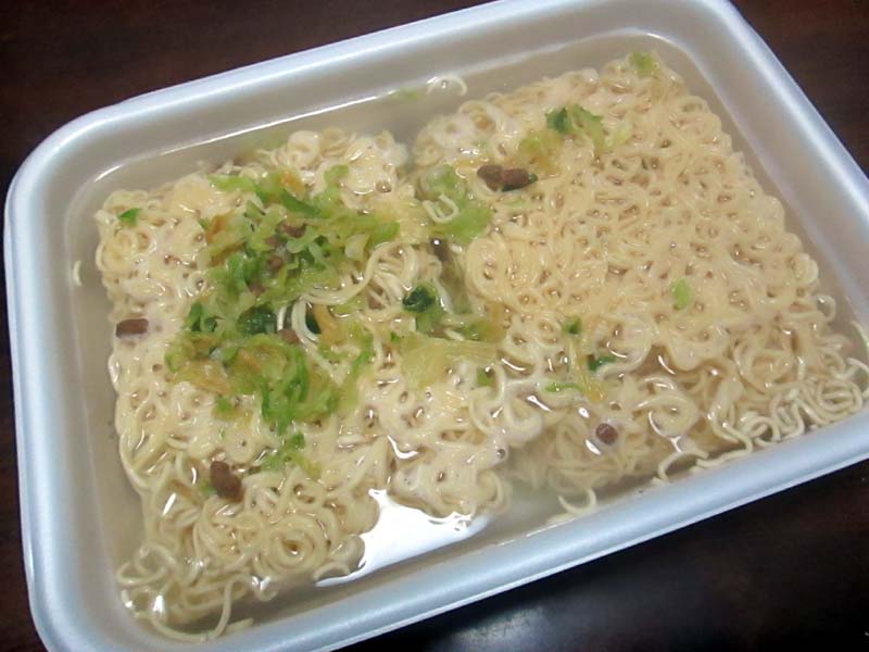 959円 日本 送料無料 まるか食品 ペヤング超大盛やきそば ハーフamp;ハーフ激辛 959円 日本 送料無料 まるか食品 ペヤング超大盛やきそば ハーフamp;ハーフ激辛