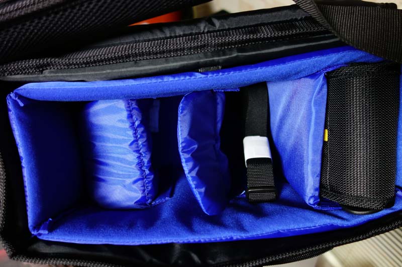 オリンパス カメラバッグ CBG-10 | ナオの備忘録 <NAO's BLOG> オリンパス カメラバッグ CBG-10 | ナオの備忘録 <NAO's BLOG>