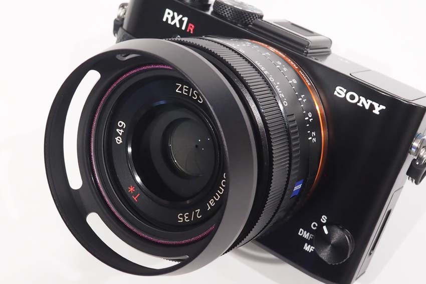 35mmフルサイズのコンパクトカメラ SONY サイバーショット RX1RⅡ（DSC 