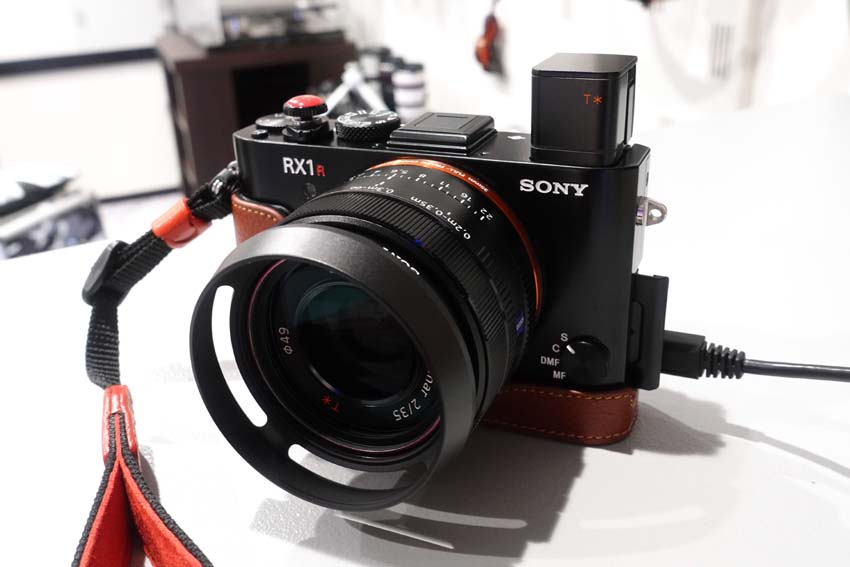 ソニーバッテリーチャージャー <BC-DCX2> | ナオの備忘録 ソニーバッテリーチャージャー <BC-DCX2> | ナオの備忘録