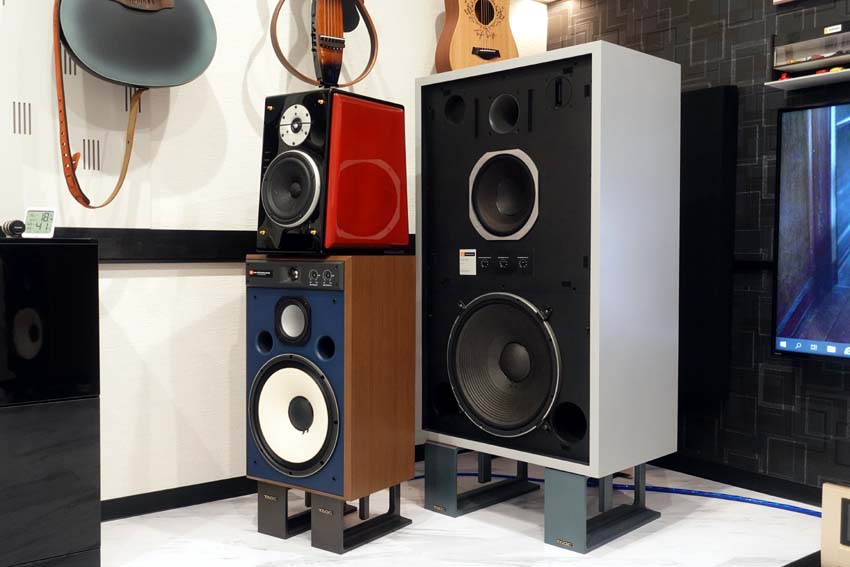 JBL4319スピーカー2台 4319 : JBL/モニタースピーカー,ラウドスピーカー,ブックシェルフ型