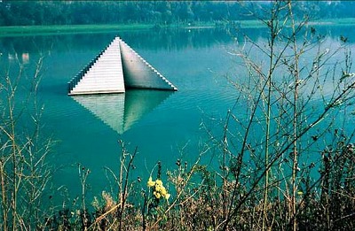 彫刻家 Dani Karavan （ダニ・カラヴァン） | 桜山建築設計NEWS