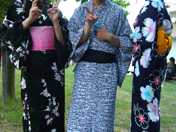 2010°²²°¥µ¥Þ¡¼¥«¡¼¥Ë¥Ð¥ë²Ö²ÐÂç²ñ